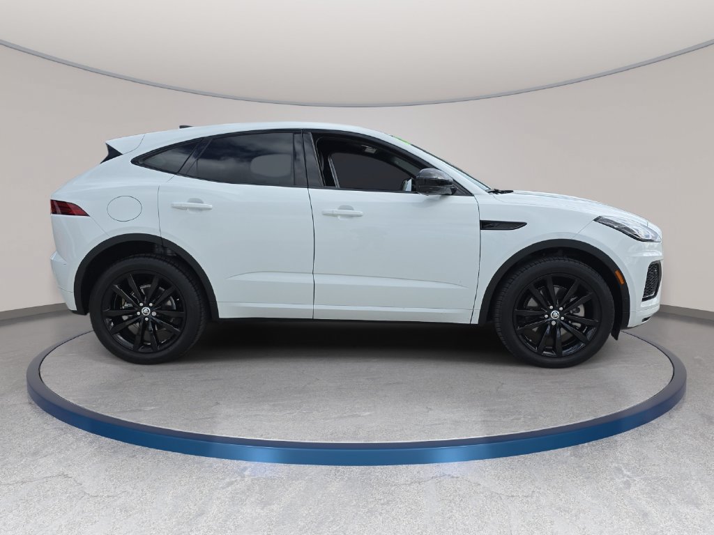 Used 2024 Jaguar E-PACE R-Dynamic SE AWD/4WD image 4