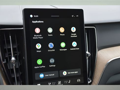 Certified 2026 Volvo XC60 B5 Core w/ Protection Package Premier image 20