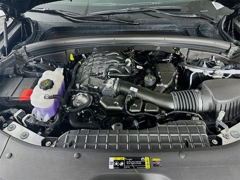 New 2025 Jeep Grand Cherokee Limited image 18