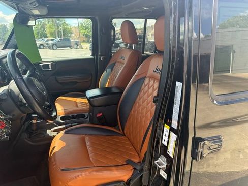 Used 2018 Jeep Wrangler Unlimited Sport S AWD/4WD image 4
