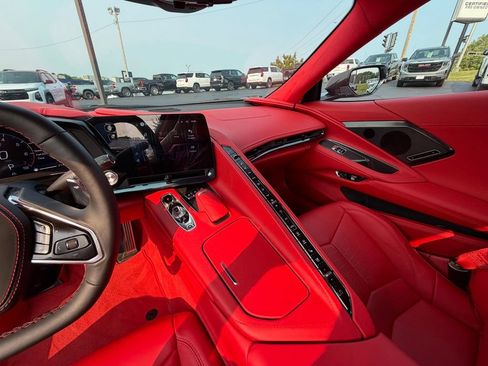Certified 2025 Chevrolet Corvette Stingray Premium Conv w/ Stealth Interior Trim Package RWD image 15