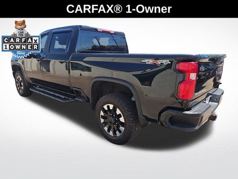 Used 2020 Chevrolet Silverado 2500 Custom w/ Custom Value Package AWD/4WD image 4