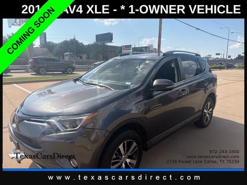 Used 2018 Toyota RAV4 XLE FWD image 1