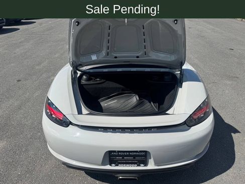 Used 2020 Porsche 718 Boxster RWD image 11