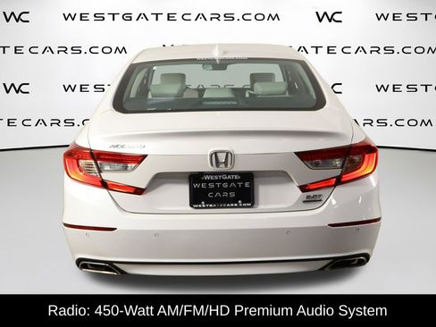 Used 2018 Honda Accord Touring image 4
