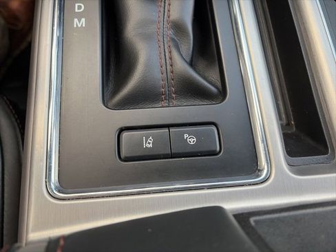 Used 2019 Ford F150 Platinum w/ Equipment Group 701A Luxury image 29