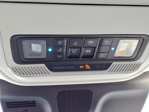 Certified 2025 Ford Expedition Active image 19