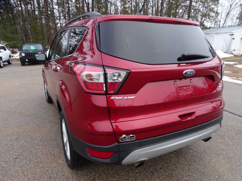 Used 2018 Ford Escape SE w/ SE SYNC Package image 6