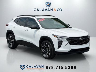 Used 2025 Chevrolet Trax RS w/ Sunroof Package