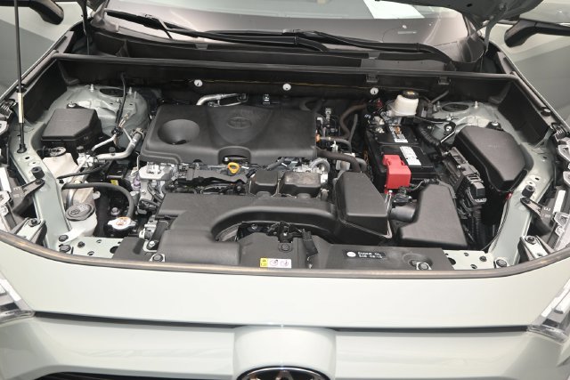 Used 2022 Toyota RAV4 XLE Premium FWD image 20