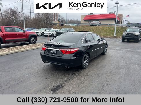 Used 2015 Toyota Camry XSE w/ Advanced Technology Package image 10