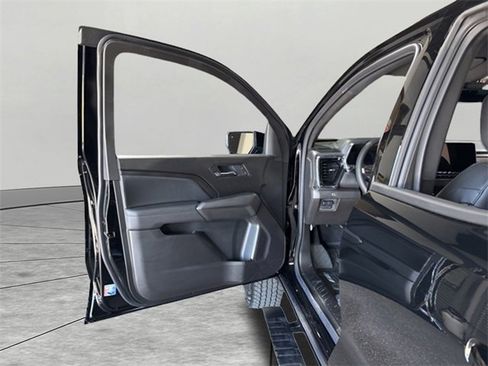 New 2025 GMC Canyon Elevation w/ Convenience Package image 13