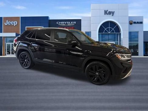 Used 2022 Volkswagen Atlas Cross Sport SE AWD/4WD image 9