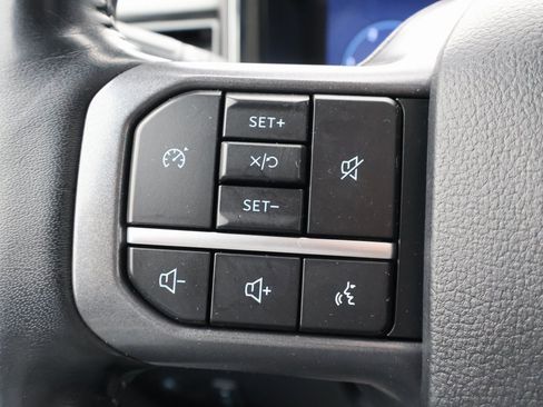 Used 2024 Ford F350 Lariat w/ Black Appearance Package image 18