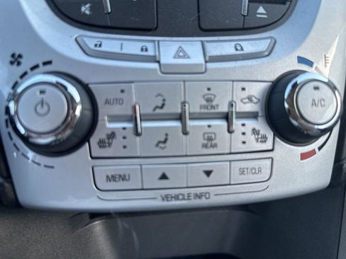 Used 2012 Chevrolet Equinox LT image 16