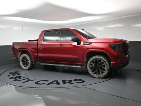 Used 2023 GMC Sierra 1500 Elevation AWD/4WD image 2