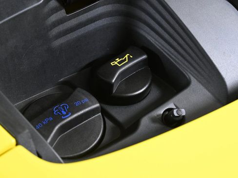 Used 2024 Porsche 911 GT3 image 33