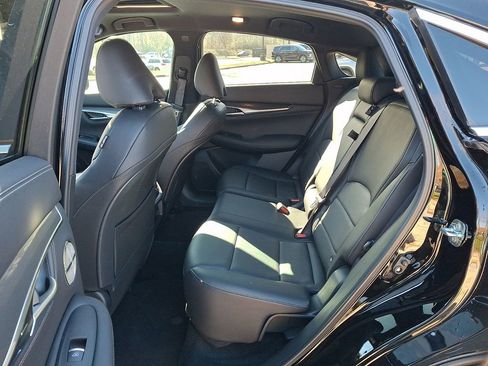 Used 2025 INFINITI QX55 Essential image 11