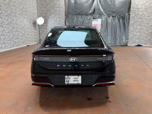 New 2026 Hyundai Sonata SEL FWD image 5