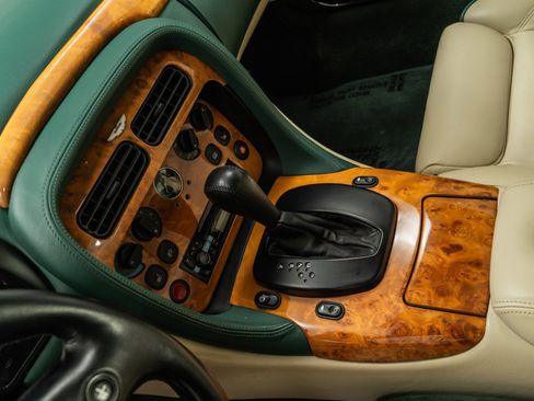 Used 2001 Aston Martin DB7 Vantage image 27