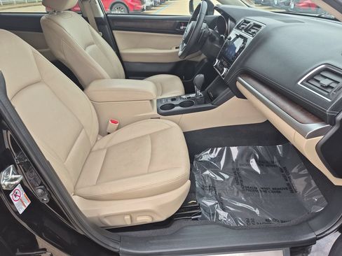 Used 2019 Subaru Outback 2.5i Limited AWD/4WD image 33
