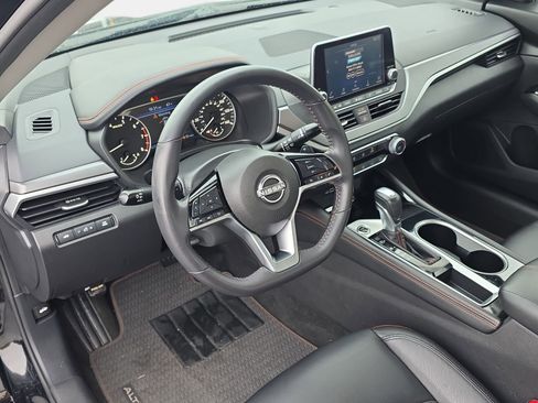 Used 2024 Nissan Altima 2.5 SR image 15