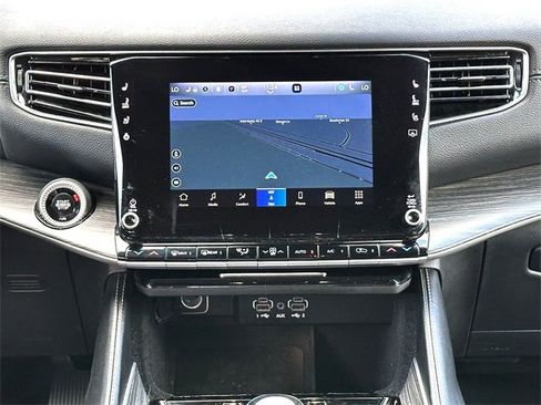 Used 2024 Jeep Wagoneer L Series II w/ Flexible Seating Group image 29