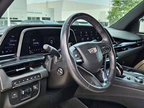 Used 2022 Cadillac Escalade Sport w/ Touring Package image 6