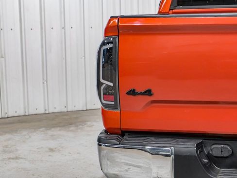 Used 2017 Toyota Tundra SR5 image 46