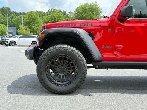 Used 2024 Jeep Wrangler Unlimited Rubicon AWD/4WD image 11