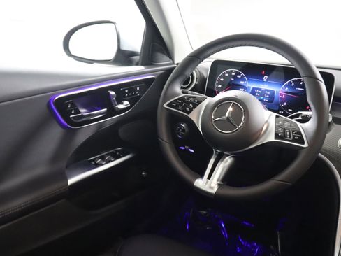 New 2026 Mercedes-Benz C 300 Sedan image 10