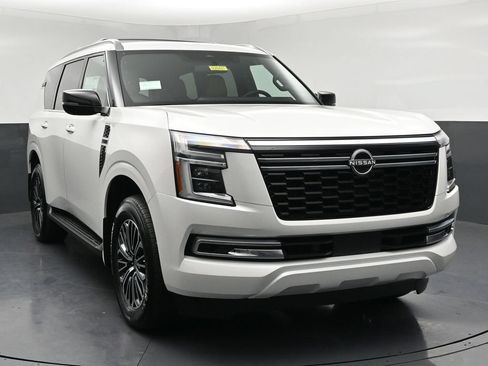 New 2026 Nissan Armada SL w/ Captain's Chari Seat Package AWD/4WD image 1