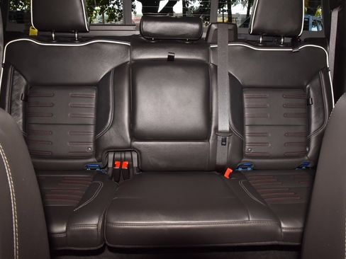 Used 2024 GMC Sierra 1500 AT4X image 20