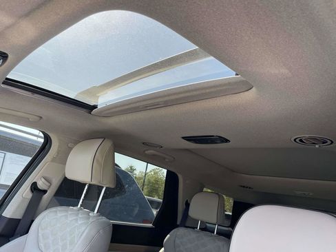 Used 2021 Hyundai Palisade Limited FWD image 19