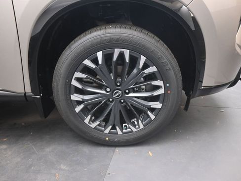 New 2026 Nissan Rogue Platinum w/ Platinum Premium Package image 22