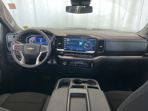 Used 2023 Chevrolet Silverado 1500 LT image 9