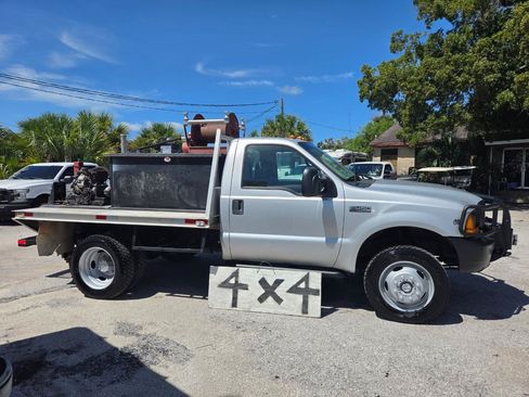 Used 2000 Ford F450 4x4 Regular Cab Super Duty image 4