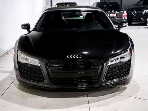 Used 2014 Audi R8 V8 w/ Full Leather Package AWD/4WD image 4
