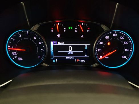 Used 2018 Chevrolet Equinox Premier AWD/4WD image 23