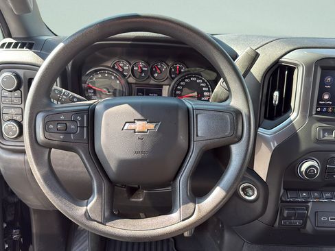 Used 2024 Chevrolet Silverado 1500 Custom AWD/4WD image 12