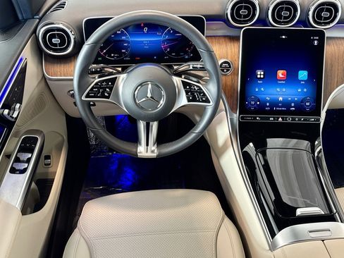 Certified 2025 Mercedes-Benz GLC 300 image 20
