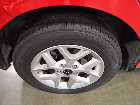 Used 2024 Kia Soul LX w/ Option Group 015 image 12