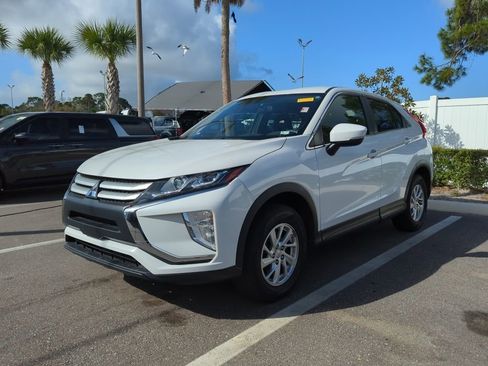 Used 2019 Mitsubishi Eclipse Cross ES image 4