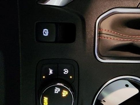 Used 2023 Chevrolet Traverse RS w/ LPO, Floor Liner Package image 35