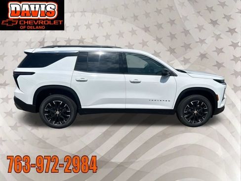 New 2026 Chevrolet Traverse LT w/ Sun and Wheel Package AWD/4WD image 8
