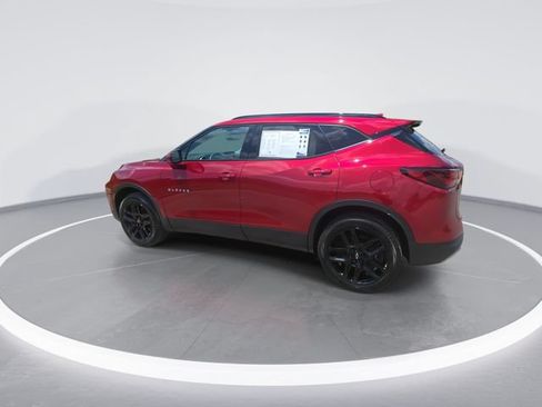 Used 2024 Chevrolet Blazer LT w/ Convenience Package FWD image 5