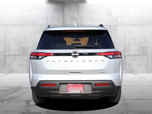 Certified 2025 Nissan Pathfinder SV AWD/4WD image 6