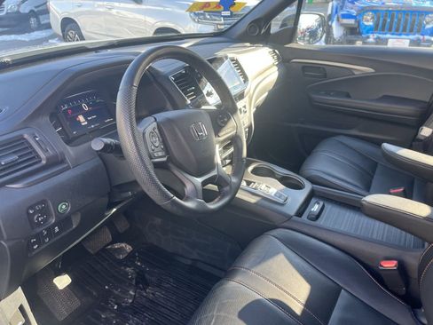 Used 2022 Honda Passport TrailSport image 28