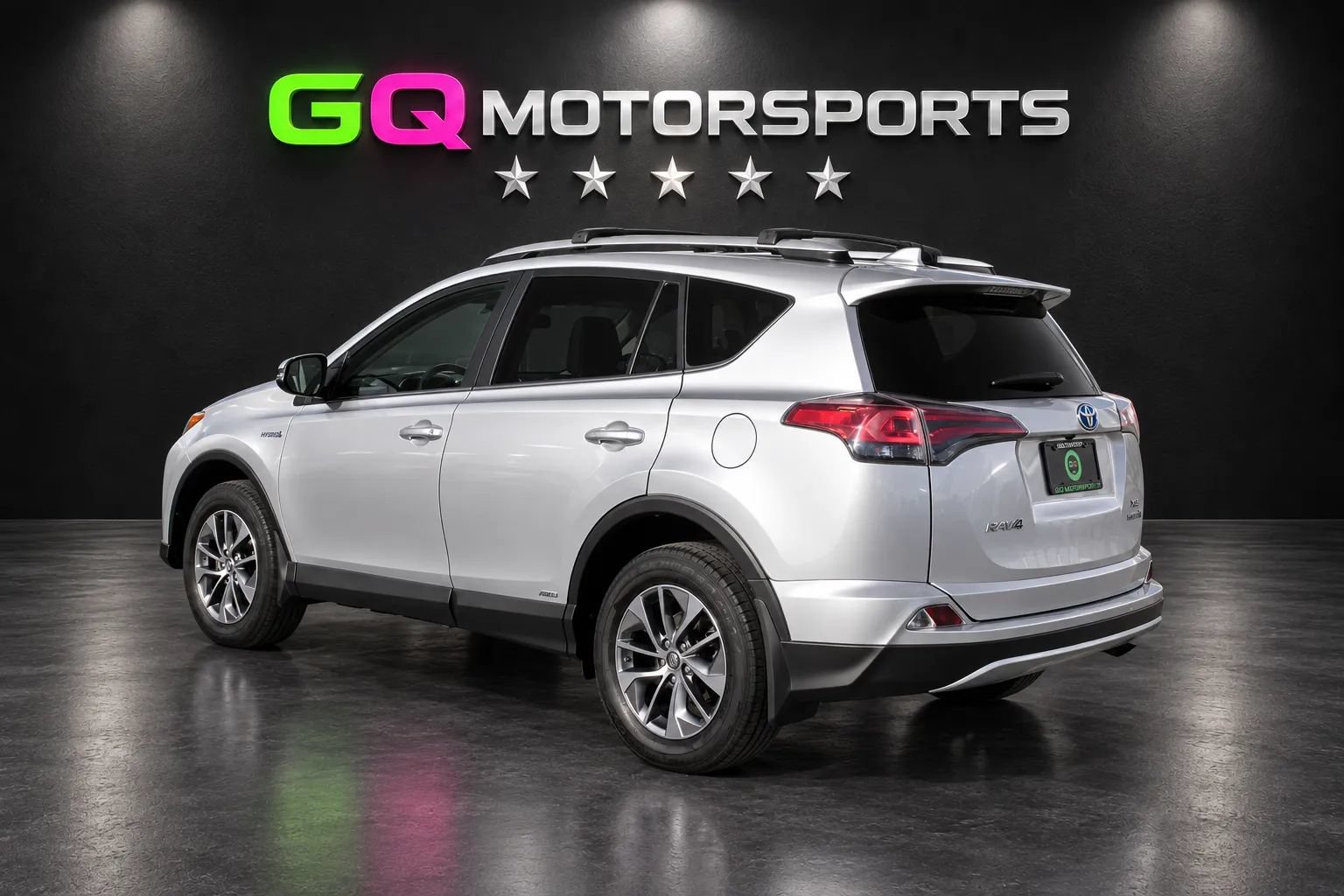 Used 2016 Toyota RAV4 XLE AWD/4WD image 6