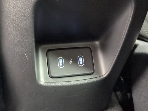 Used 2025 Hyundai Elantra Hybrid FWD image 15